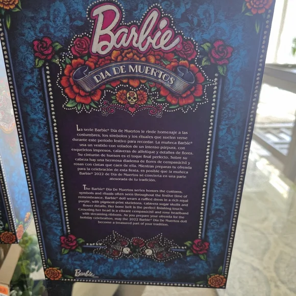 2022 NiB Dia De Muertos Barbie!!